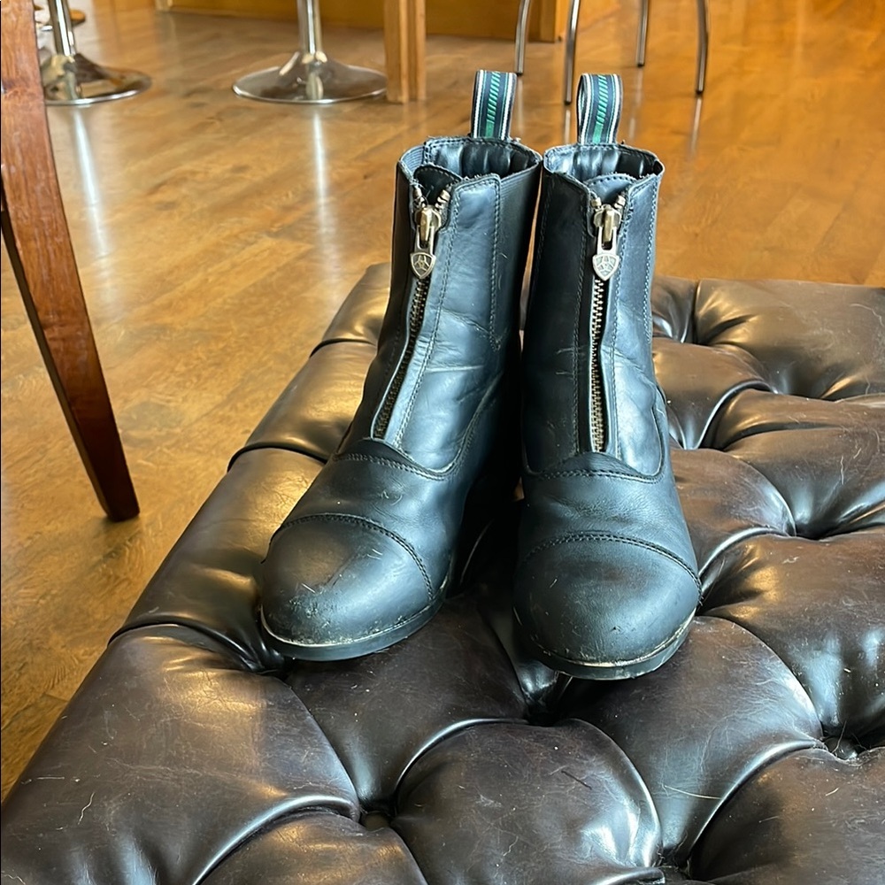 Ariat Black Leather Paddock Boots